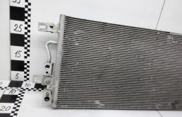 Радиатор охлаждения ДВС для Ford Explorer на фотографиях