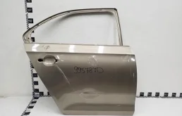 Дверь (в сборе) задняя правая для Skoda Rapid 2024 года на фотографиях