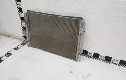 Радиатор кондиционера для Hyundai Solaris 2018 года на фотографиях