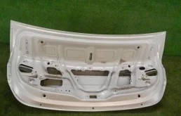 Дверь багажника для Hyundai Solaris 2021 года на фотографиях