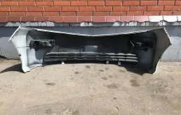 Бампер передний для Toyota Alphard 2003 года на фотографиях