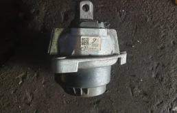 Опора двигателя передняя правая нижняя для BMW 7er F01, F02, F03, F04 2008-2015