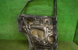 Дверь задняя левая для Lexus RX 2014 года на фотографиях