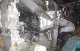 Двигатель без навесного для Ford Kuga 2019 года на фотографиях