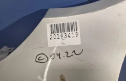 Крыло левое для Skoda Rapid 2016 года на фотографиях