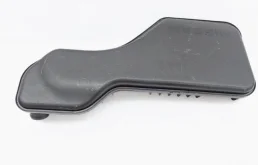 Корпус воздушного фильтра для Nissan X-Trail 2020 года на фотографиях