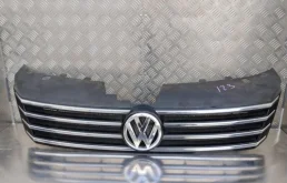Решетка радиатора Volkswagen Passat 2011-2015 B7 универсал
