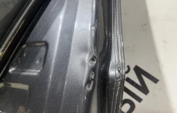 Накладка на дверь передняя правая для Toyota RAV4 на фотографиях