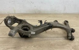 Кулак поворотный левый для Audi Q7 на фотографиях