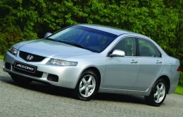 Рулевая рейка для Honda Accord на фотографиях