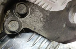 Суппорт задний правый для Honda Civic 2006 года на фотографиях