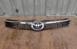 Решетка радиатора для Toyota Camry XV50 (JDM) 2011-2017