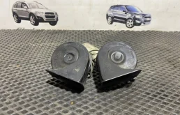 Звуковой сигнал для Volvo XC90 2005 года на фотографиях