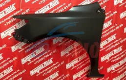 Крылья для Toyota Corolla 2006 года на фотографиях