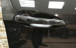 Дверь передняя правая для Mercedes-Benz E class на фотографиях