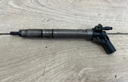 Форсунка топливная для Audi Q7 4L 2005-2015