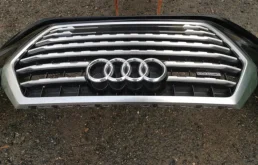 Бампер передний для Audi Q7 2018 года на фотографиях