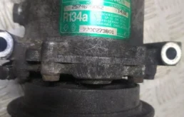 Компрессор кондиционера для Renault Logan 2005 года на фотографиях