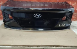 Крышка багажника для Hyundai i40 2012 года на фотографиях