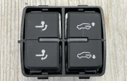 Фаркоп для Volkswagen Touareg 2024 года на фотографиях