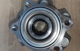 Ступица колеса задняя правая для Mitsubishi Pajero на фотографиях