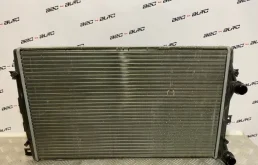 радиатор основной (5K0121253D) для Volkswagen Golf VI (5K) Variant 2009-2013