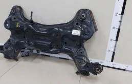 Подрамник двигателя для Hyundai i40 на фотографиях