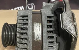 Генератор для Honda CR-V на фотографиях