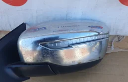 Стекла и зеркала для Nissan Qashqai 2024 года на фотографиях