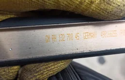 Молдинг крыши правый для Opel Astra на фотографиях