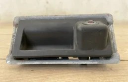 Камера заднего вида для Volkswagen Touareg на фотографиях