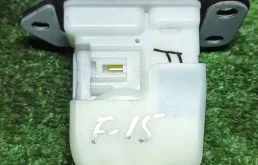 Центральный замок для Nissan Note на фотографиях