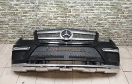 Бампер передний для Mercedes-Benz GL class 2016 года на фотографиях