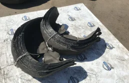 Крылья для Volvo XC70 2015 года на фотографиях