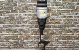 Амортизатор передний правый для Jeep Grand Cherokee 4 WK2 rest 2013-2018