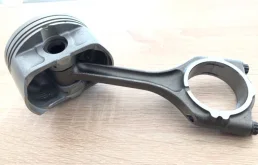 Шатун для Mitsubishi Outlander 2014 года на фотографиях