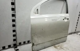 Накладка на дверь передняя левая для Nissan Qashqai на фотографиях