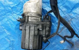 Электроусилитель руля для Opel Astra на фотографиях