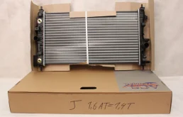 радиатор охлаждения двигателя (13311079) для Opel Astra J GTC 2009-2017