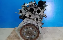 Двигатель без навесного для Mazda CX 5 на фотографиях