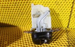 Центральный замок для Nissan Note на фотографиях