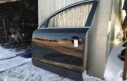 Дверь передняя левая для Audi Q7 2013 года на фотографиях