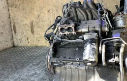 Двигатель без навесного для Volkswagen Caravelle T4 facelift 1996-2003