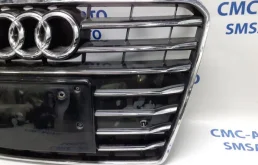 Решетка радиатора для Audi Q7 2010 года на фотографиях