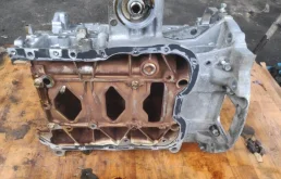 Блок цилиндров ДВС (без ГБЦ) для Mitsubishi Outlander 2012 года на фотографиях