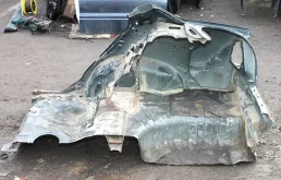 Крылья для Nissan Almera Classic на фотографиях