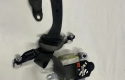 Ремень безопасности передний левый для Kia Rio 2014 года на фотографиях