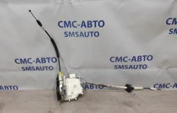 Замок задней левой двери для Audi Q5 2009 года на фотографиях