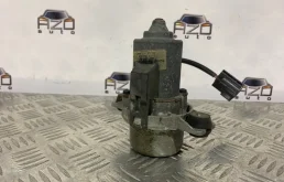 Вакуумный усилитель тормозов для Volvo XC90 2002 года на фотографиях