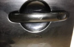 Дверь передняя левая для Volkswagen Touran 2011 года на фотографиях